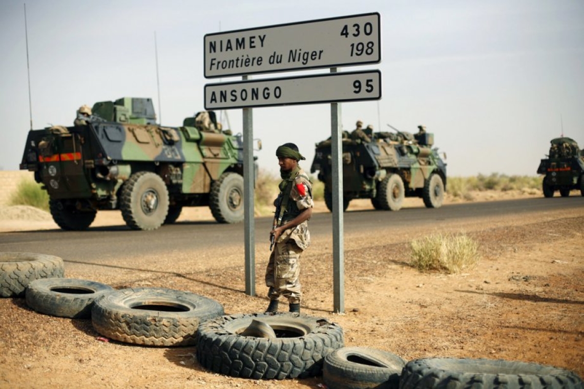 Niger: Les derniers militaires français quittent le pays